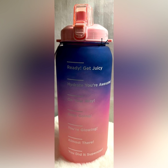 NEW Juicy Couture Motivational Plastic Water Bottle - Picture 2 of 5